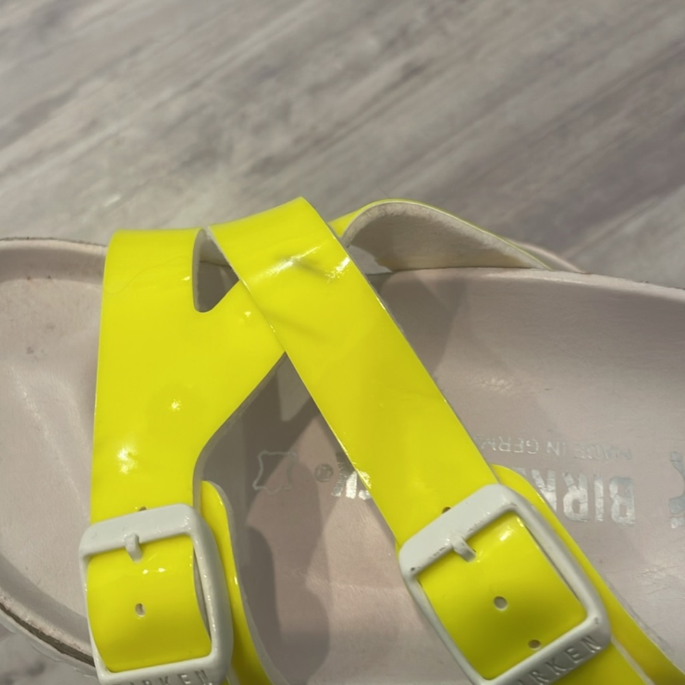 BIRKENSTOCK Yao Birko Flor Patent Leather Slip On Sandal NEON EU37 US 6/6.5 - Picture 2 of 3
